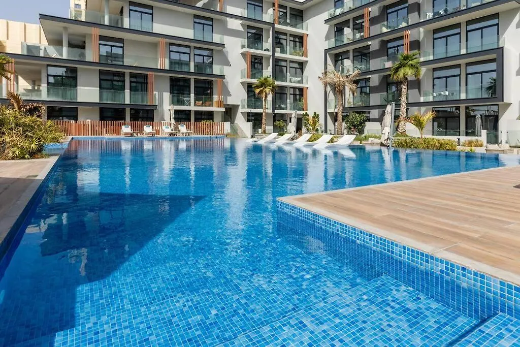 דובאי Waves - Tranquil Living 2Br Apt In Jvc With City Views 0*,  איחוד האמירויות הערביות
