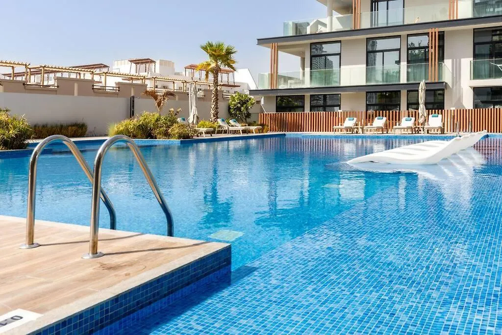 דובאי Waves - Tranquil Living 2Br Apt In Jvc With City Views 0*,