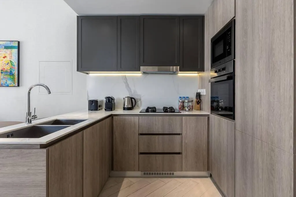Waves - Tranquil Living 2Br Apt In Jvc With City Views Dubai Apartment