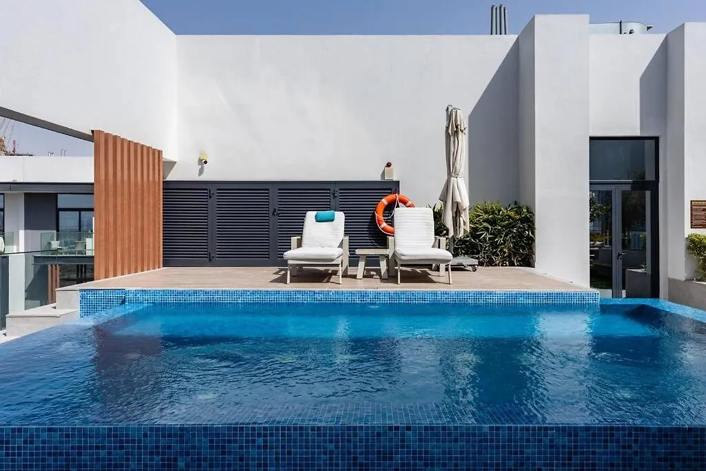 Waves - Tranquil Living 2Br Apt In Jvc With City Views Dubai