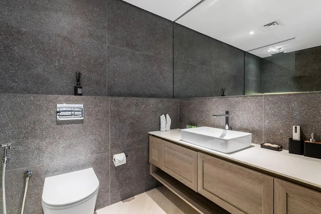 Waves - Tranquil Living 2Br Apt In Jvc With City Views Dubai Apartment